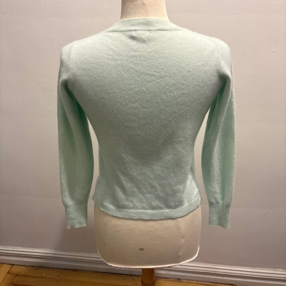 J.Crew 100% cashmere bracelet sleeve crew neck sweater in mint green - Picture 4 of 6